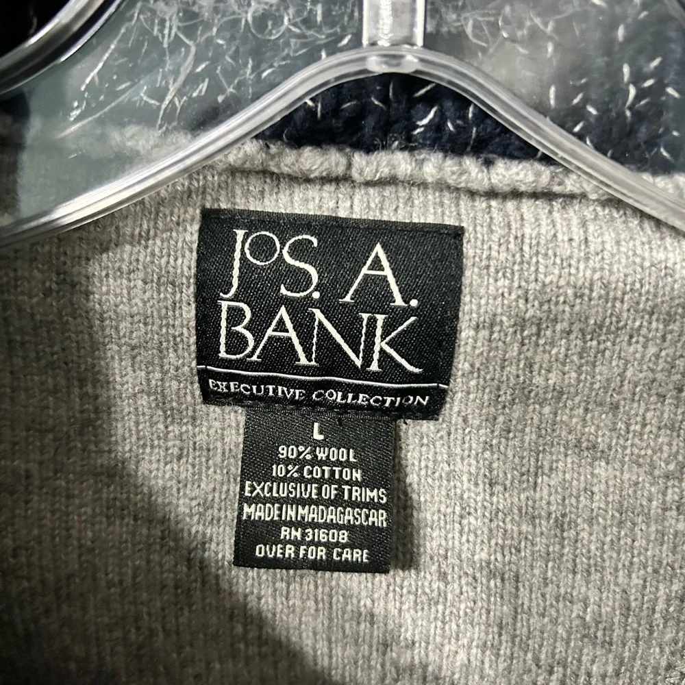 Jos. A. Bank exclusive collection navyblue speckled knit collared sweater toggle